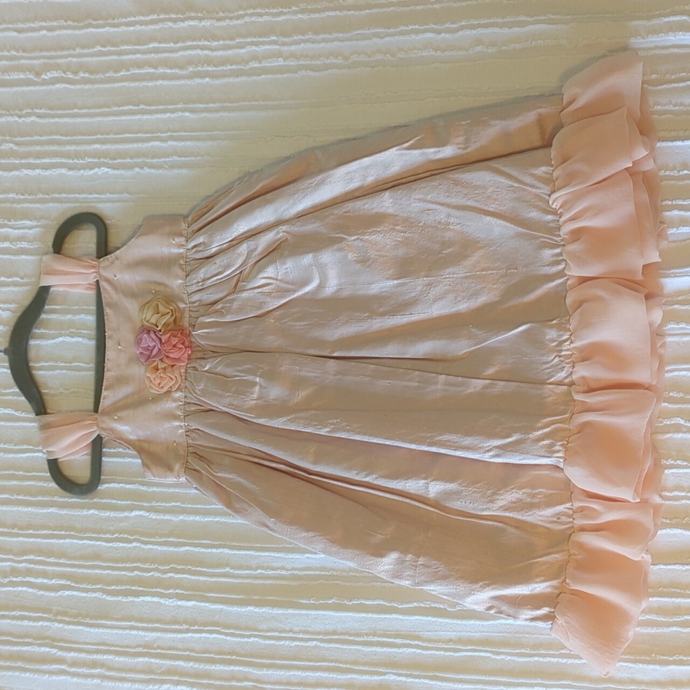 New with tags Victoria Kids dress